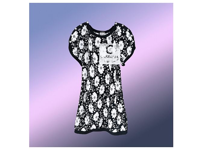 Chanel Vestido Camelia Logo CC Monocromático 34 FR - vista 12