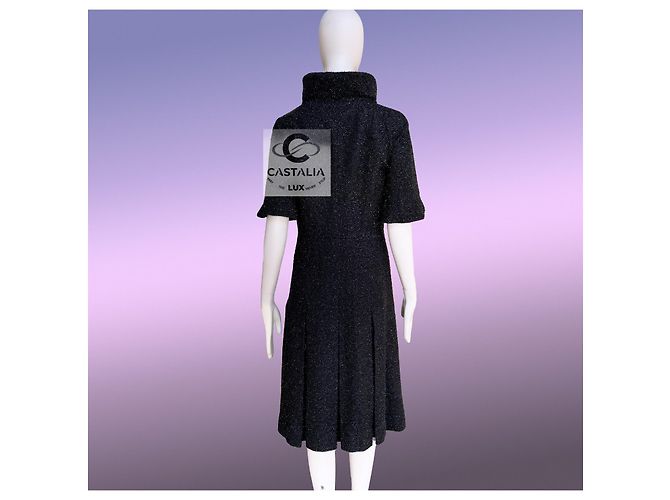 Chanel Futuristisches schwarzes schimmerndes Tweed-Jackenkleid 36 FR - Ansicht 16