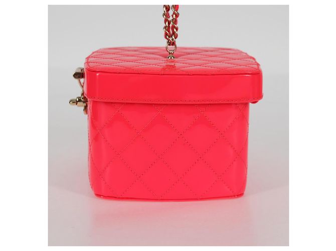 Vanity CHANEL Pochette Matelassé Smalto Rosa Oro CC Auth 123518M D'oro - vista 4