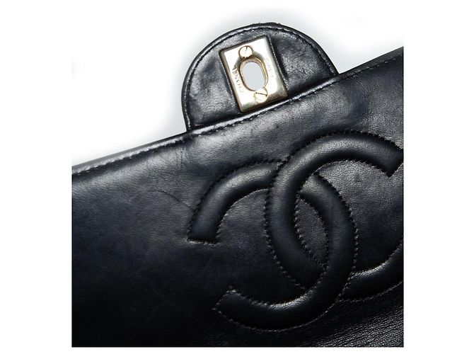Chanel, borsa a tracolla classica in nero - vista 9