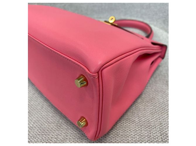 Bolsa Hermès Kelly 25 em couro Swift Rosa - vista 6
