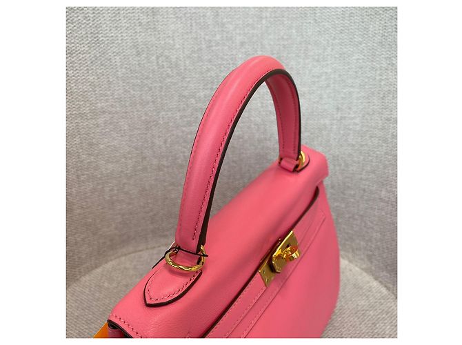 Bolsa Hermès Kelly 25 em couro Swift Rosa - vista 9