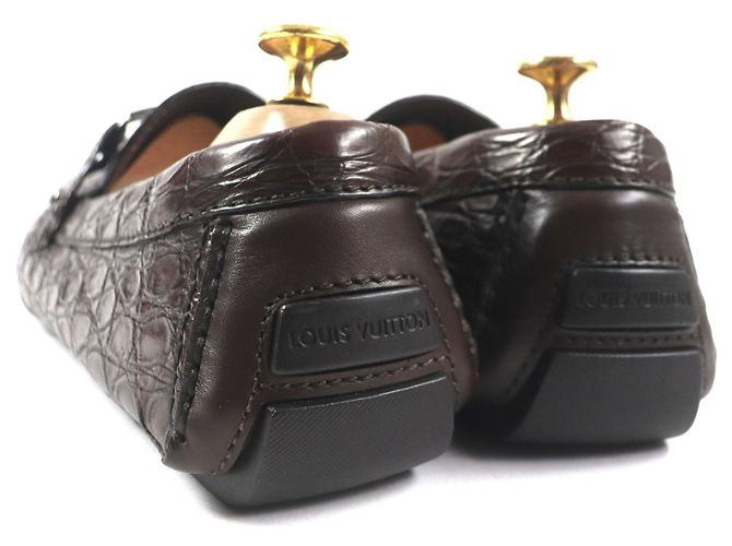 Mocassini in coccodrillo Louis Vuitton marrone scuro - vista 4