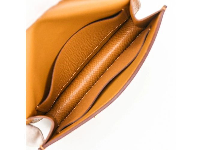 Billetera compacta de cuero Epsom Constance de Hermès Castaño - vista 10