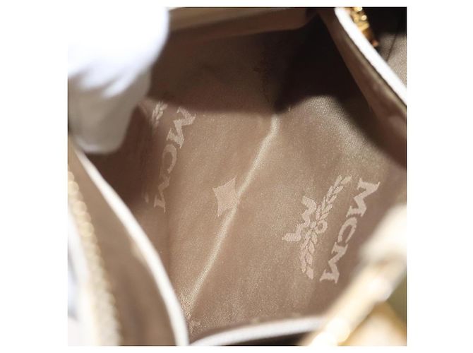 Borsa a spalla in tela MCM Vicetos Logogram beige oro Auth 129427 D'oro - vista 20