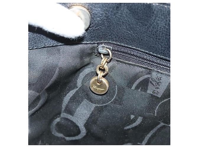 Borsa Tote Gancini in pelle nera e oro di Salvatore Ferragamo Auth bs26846 Nero D'oro - vista 19