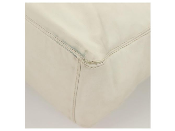 CHANEL Ketten-Tote Tasche aus Lammleder Weiß CC Auth 128237 - Ansicht 13