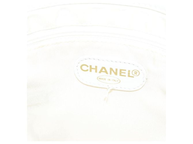 CHANEL Ketten-Tote Tasche aus Lammleder Weiß CC Auth 128237 - Ansicht 14