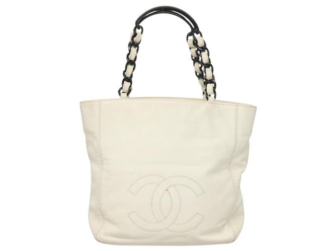 CHANEL Ketten-Tote Tasche aus Lammleder Weiß CC Auth 128237 - Ansicht 2