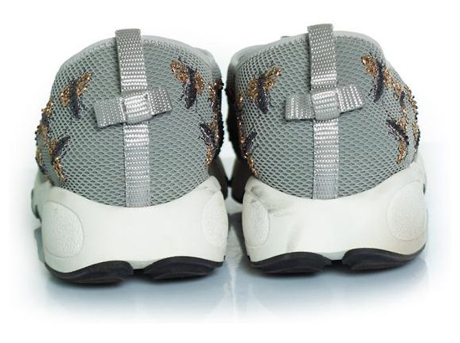 Christian Dior Dior, graue Biene verzierte Mesh-Fusionsneaker - Ansicht 3