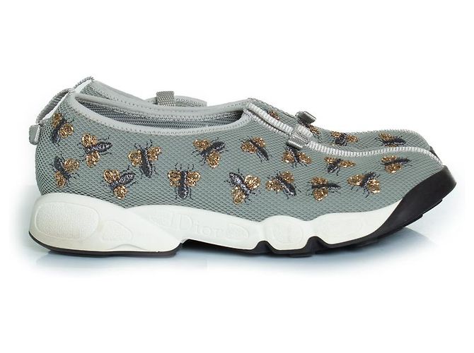 Christian Dior Dior, graue Biene verzierte Mesh-Fusionsneaker - Ansicht 4