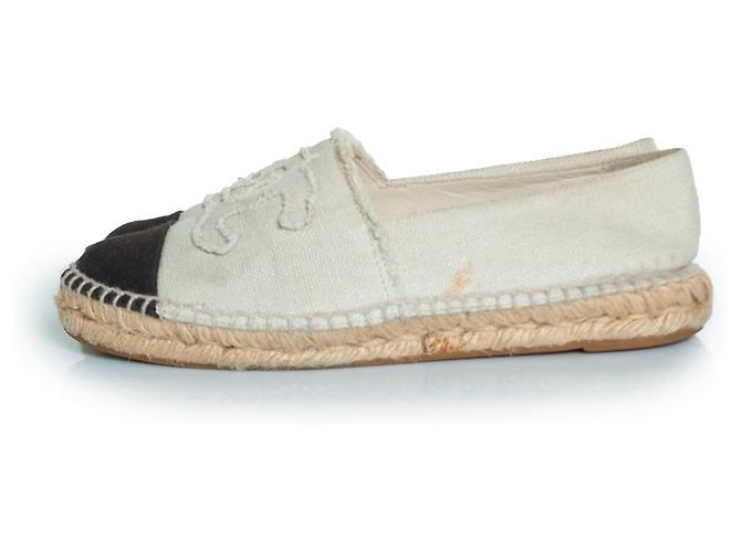 Chanel, espadrillas in tela beige - vista 2