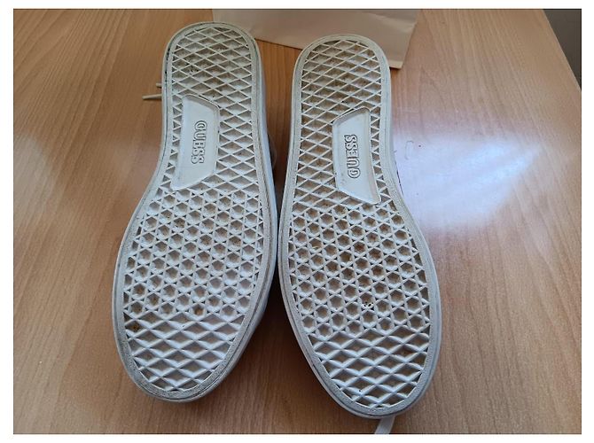 Sneakers Guess - vista 6