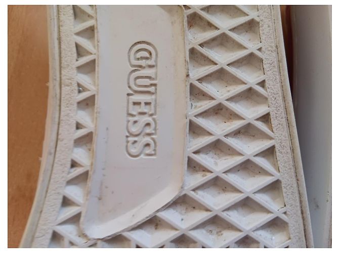 Sneakers Guess - vista 8