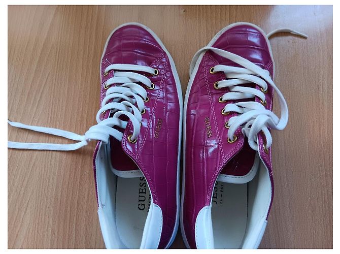 Sneakers Guess - vista 9