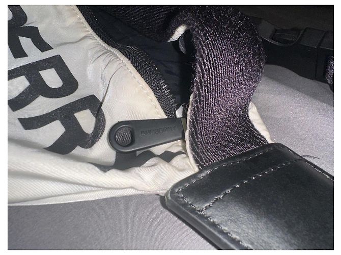 borsa a cintura Burberry nera e bianca in tessuto Nero Bianco - vista 7