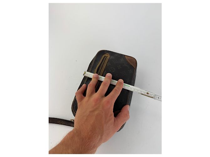 Clutch in pelle monogramma Louis Vuitton vintage marrone - vista 14