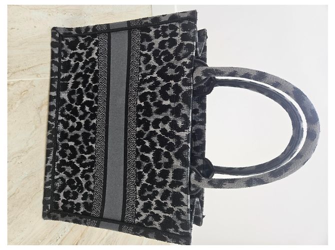 Christian Dior Book Tote Leopardenmuster Schwarz Dunkelgrau Anthrazitgrau - Ansicht 4
