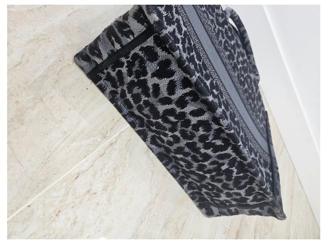 Christian Dior Book Tote Leopardenmuster Schwarz Dunkelgrau Anthrazitgrau - Ansicht 6
