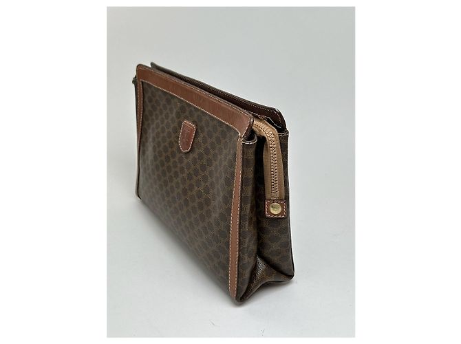 Triomphe Céline Clutch in pelle monogramma vintage Celine marrone - vista 6