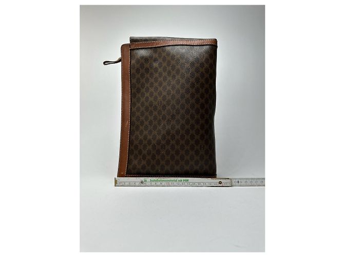 Triomphe Céline Clutch in pelle monogramma vintage Celine marrone - vista 9