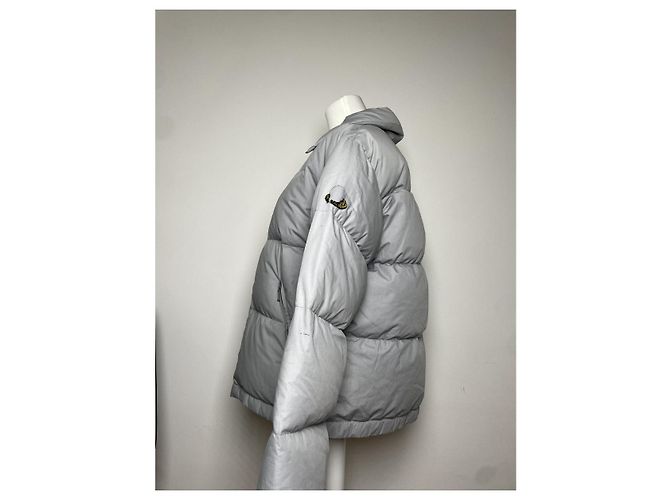 Moncler klassische graue Polyesterjacke - Ansicht 2