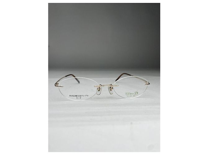 Autre Marque Gafas de sol de metal dorado - vista 2