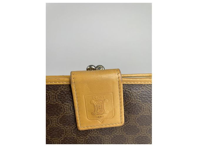 Céline Cartera de cuero marrón Celine Triomphe Castaño - vista 3