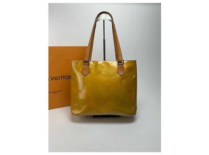 Bolsa de couro Vernis Louis Vuitton vintage amarela Amarelo - vista 2