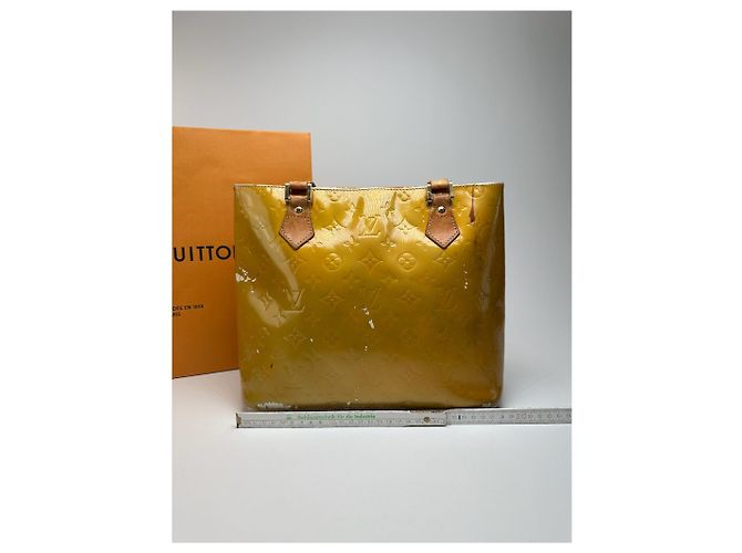 Bolsa de couro Vernis Louis Vuitton vintage amarela Amarelo - vista 4