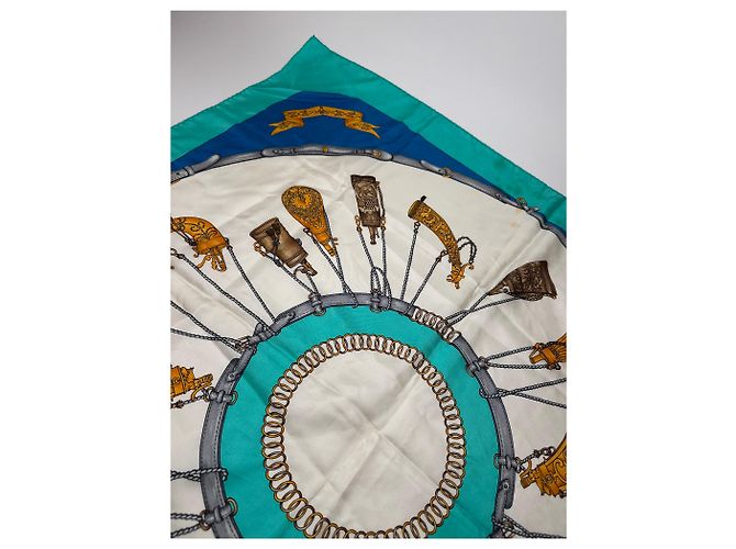 Céline Foulard in seta vintage Celine blu turchese e bianco Multicolore - vista 6