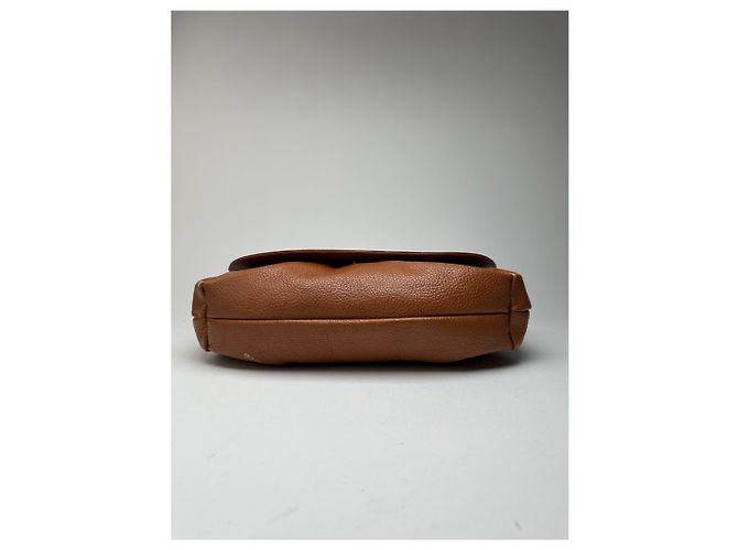 Clutch in pelle vintage Givenchy marrone - vista 9