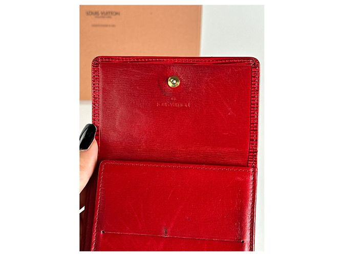 Vintage Louis Vuitton EPI Leather wallet red - view 11