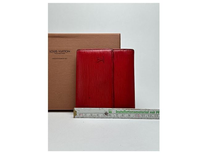 Vintage Louis Vuitton EPI Leather wallet red - view 9