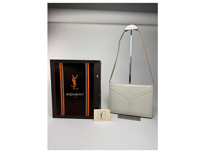 Vintage Yves Saint Laurent Ledertasche weiß - Ansicht 15