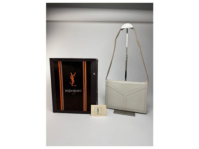 Vintage Yves Saint Laurent Ledertasche weiß - Ansicht 2