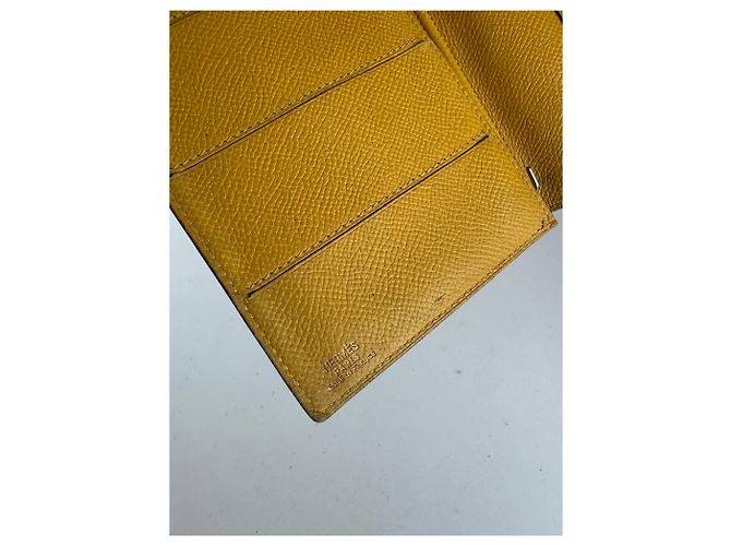 Ring Hermès Vintage Hermes Leather Cardholder Yellow - view 5