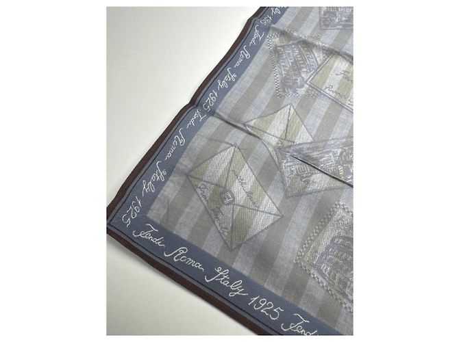 Sciarpa a righe vintage Fendi grigia Grigio - vista 4