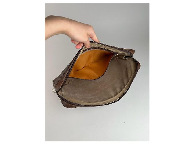 Clutch in pelle vintage Gucci marrone - vista 6