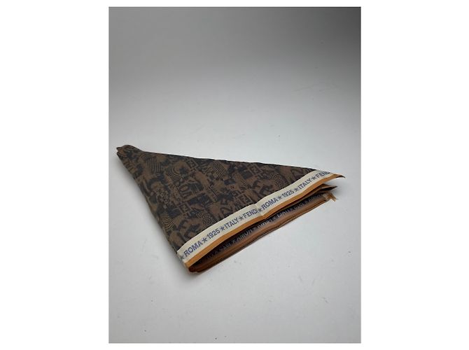 Sciarpa Vintage Fendi Avantgarde Marrone - vista 3