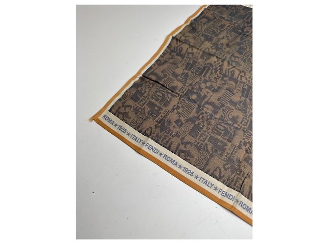 Sciarpa Vintage Fendi Avantgarde Marrone - vista 9