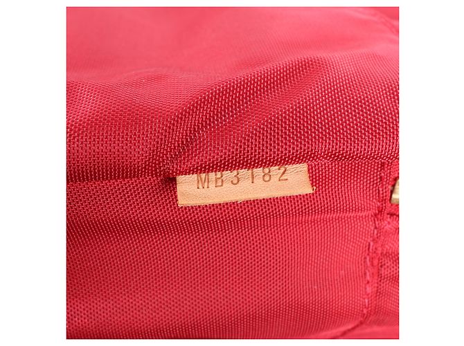 Valigia da viaggio Louis Vuitton Vernis Pegase 45 in rosso M91278 - vista 18