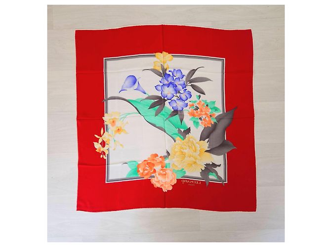 Leonard Seidenschal mit buntem Blumenmuster und rotem Rand Mehrfarben - Ansicht 10
