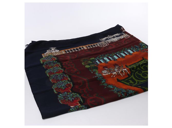 Garden Sciarpa in Cashmere e Seta Hermès Carré Geant "LE PARADIS DU ROY" in Nero - vista 6