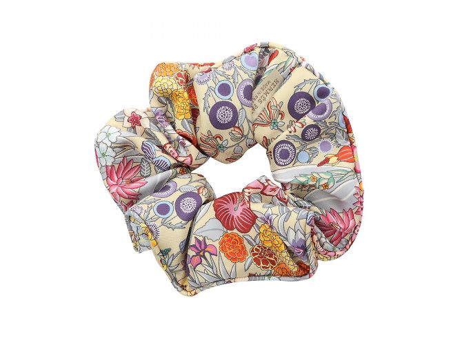 Hermès Harper Avalon Scrunchie de Seda Multicor Bege - vista 3