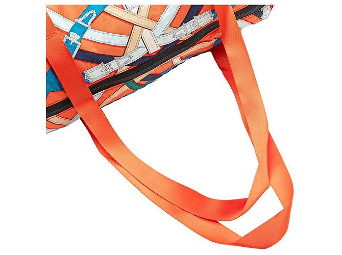 Hermès Borsa Boston in seta Hermes Airsilk Duffle 44 Arancione - vista 4