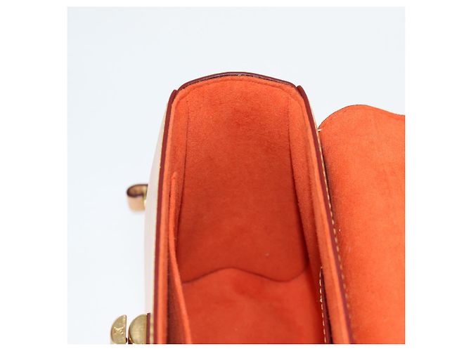 LOUIS VUITTON Catgram Twist MM Bolsa de Ombro Branca M44460 LV Auth 120872SM Branco Monograma - vista 26