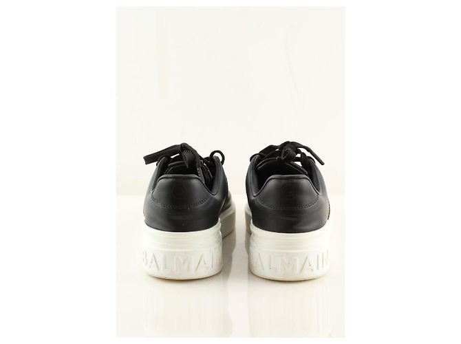Balmain Schwarze Leder-Sneaker - Ansicht 2