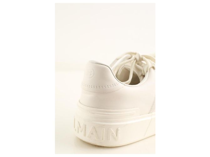 Balmain Weiße Leder-Sneaker - Ansicht 3