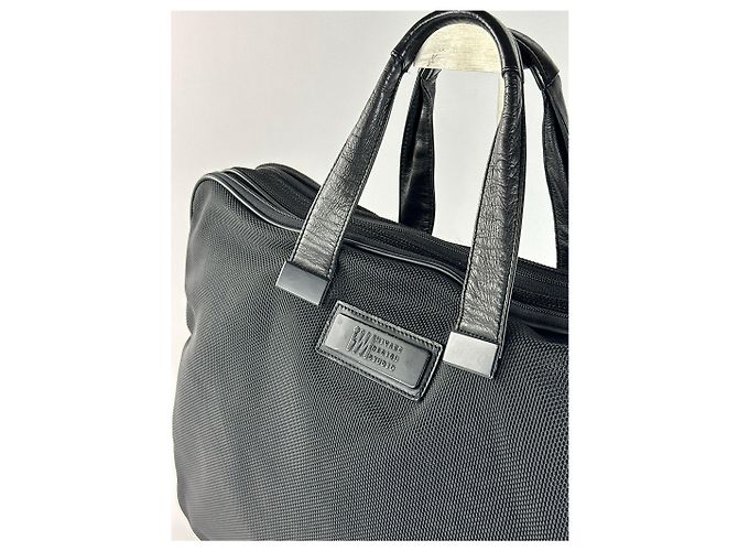 Borsa da viaggio vintage in pelle vegana Issey Miyake nera - vista 10